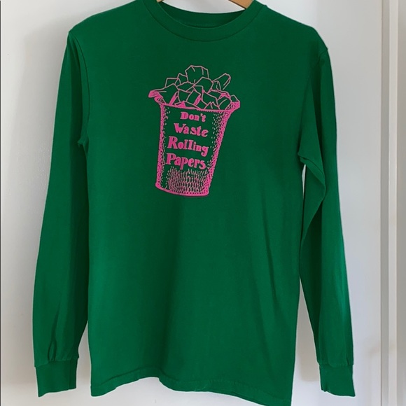 Urban Outfitters Tops - WIZ KHALIFA MERCH DONT WASTE ROLLING PAPER